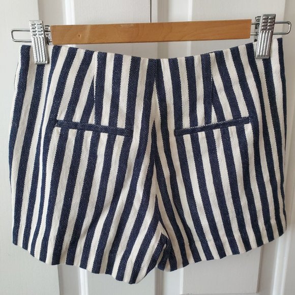 Banana Republic Factory Stripped Shorts - Picture 2 of 6